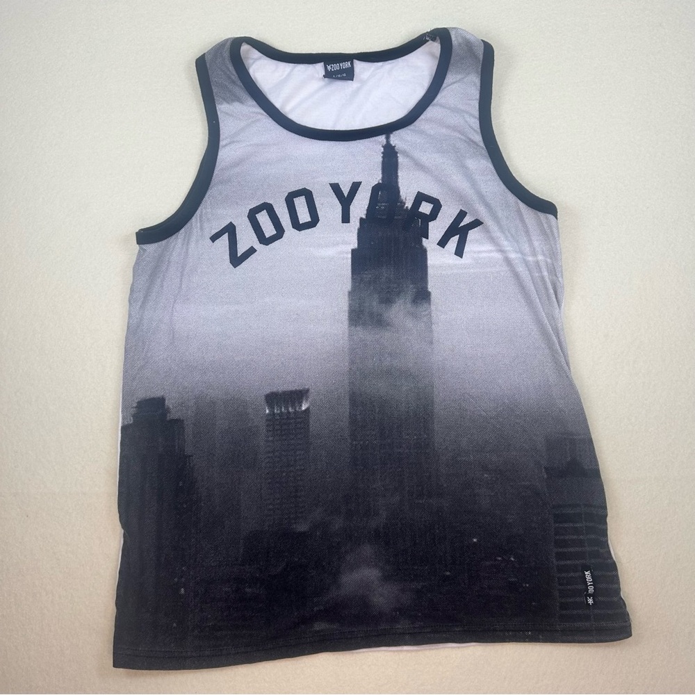 Y2K Zoo York Empire State Building Tank Top White Shirt Full Print Size L